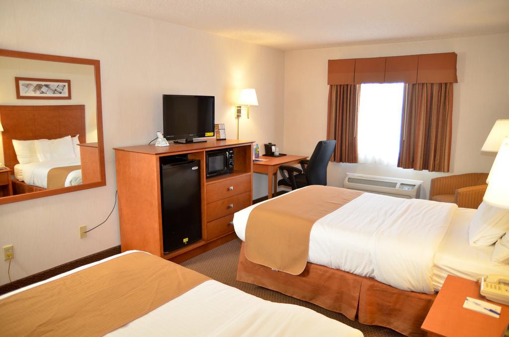 Baymont By Wyndham Port Huron Eksteriør billede
