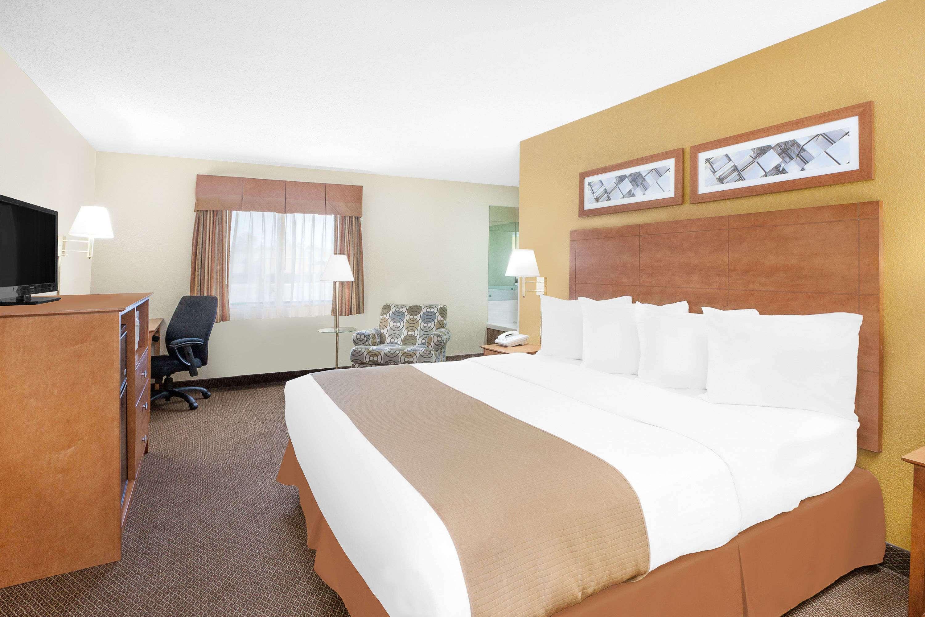 Baymont By Wyndham Port Huron Eksteriør billede
