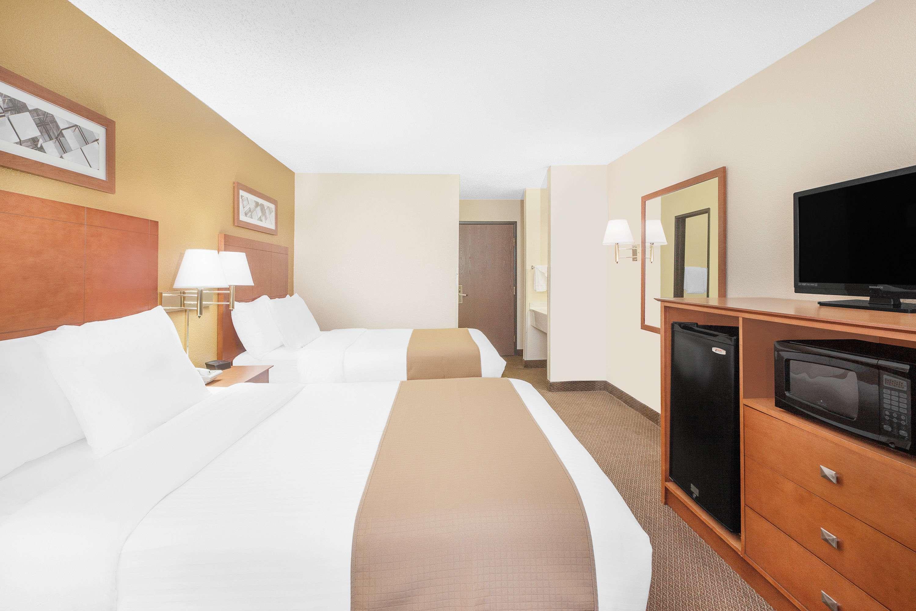Baymont By Wyndham Port Huron Eksteriør billede